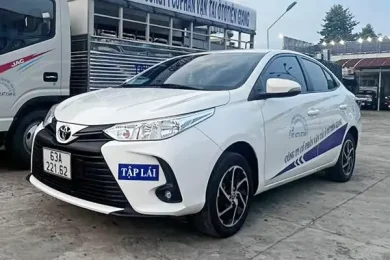 học lái xe ô tô hạng b1 tại mỹ tho tiền giang